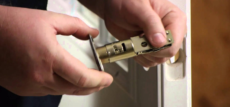 Front door lock repair in Kitchener